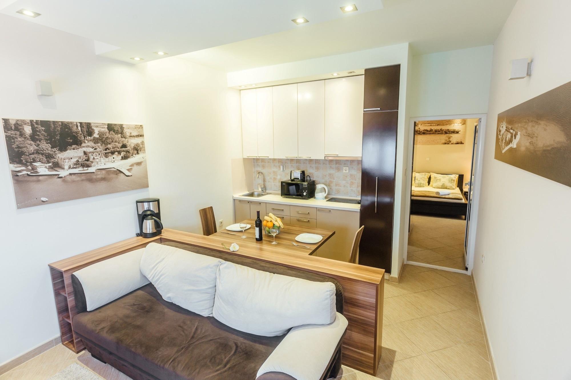 Apartments Monet Тиват Экстерьер фото